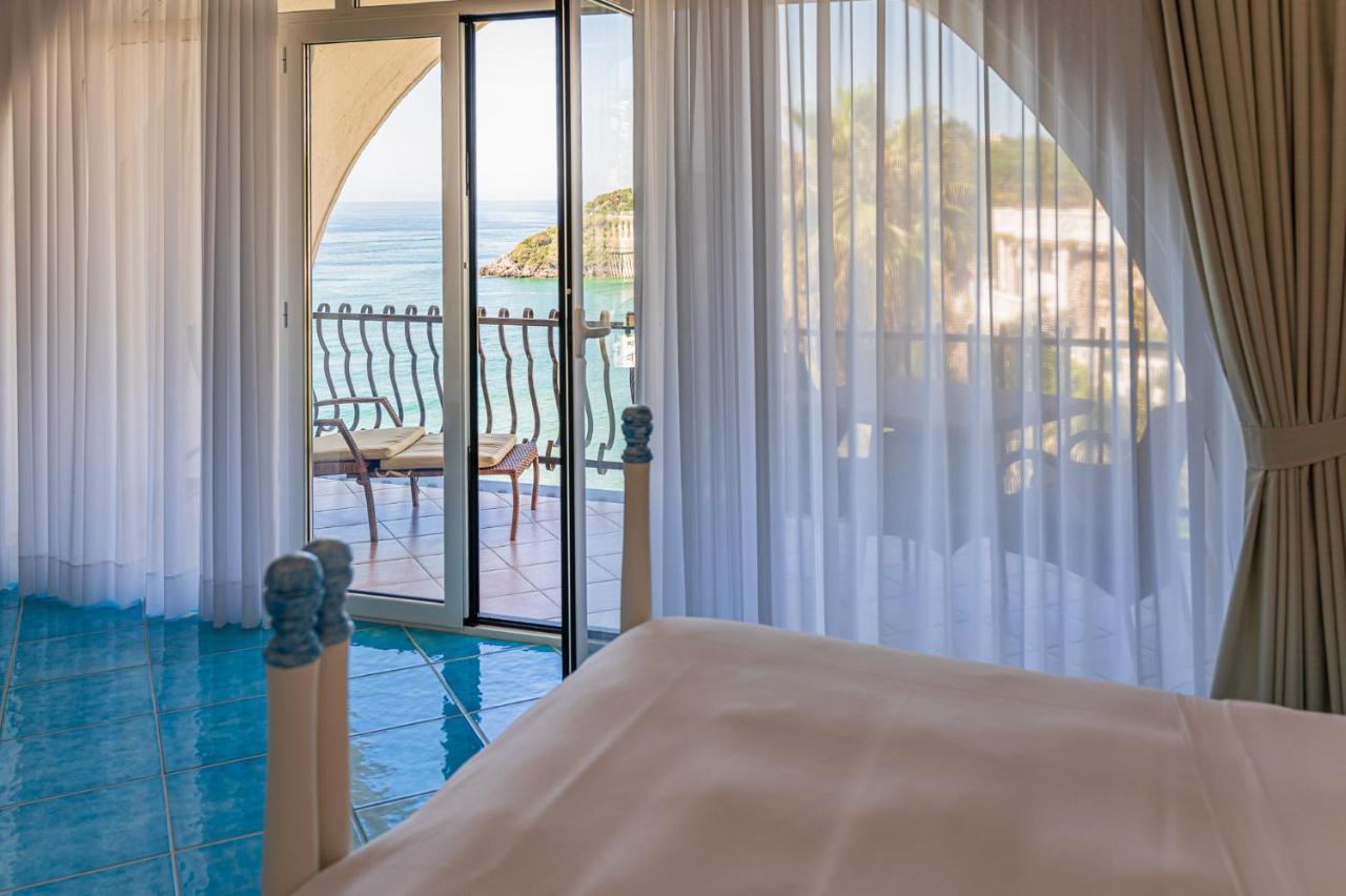 Grand Hotel Le Rocce Gaeta Kültér fotó