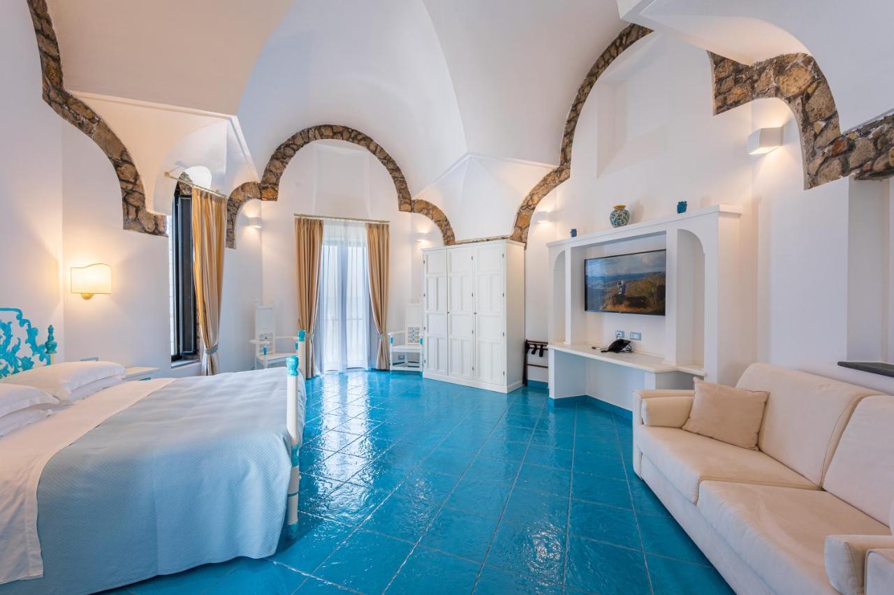 Grand Hotel Le Rocce Gaeta Kültér fotó