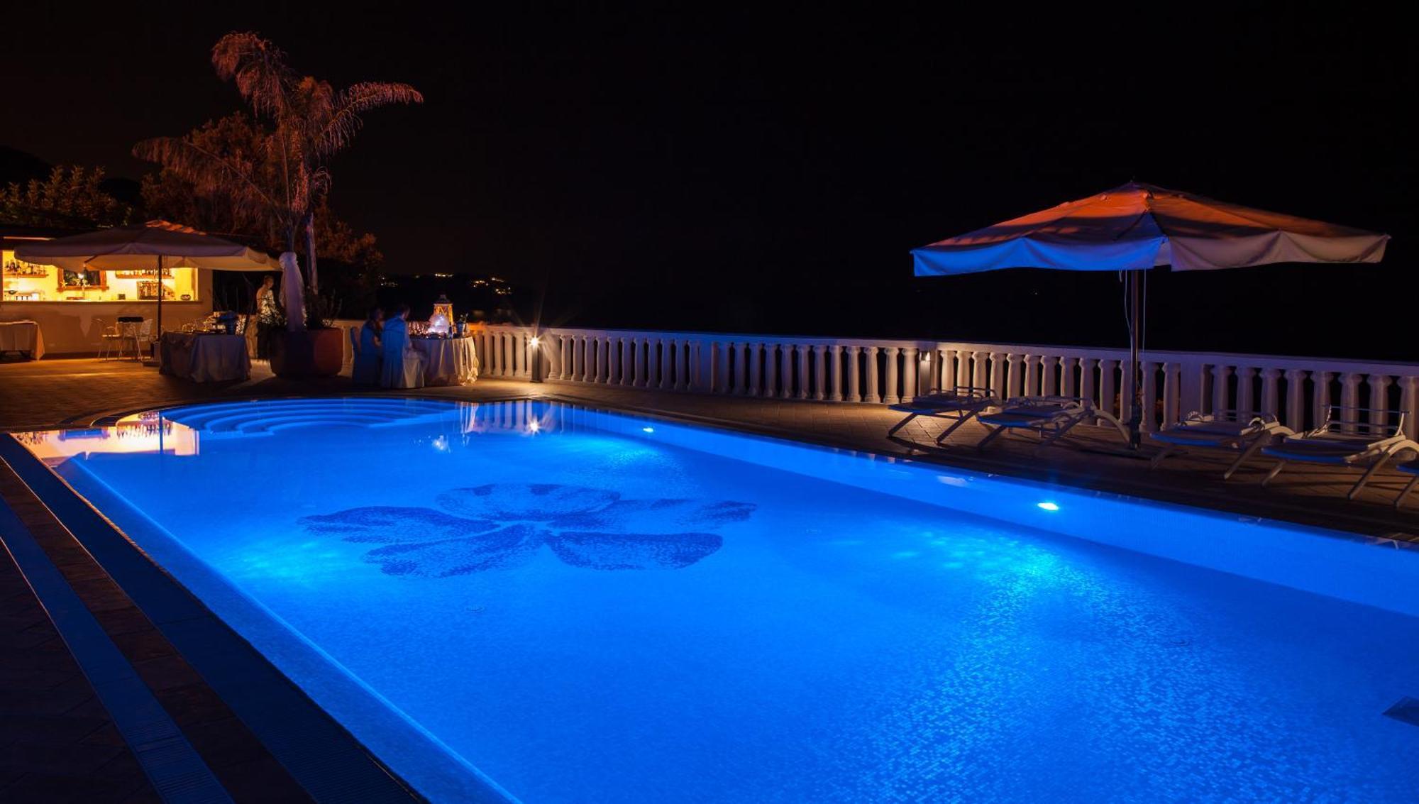 Grand Hotel Le Rocce Gaeta Kültér fotó